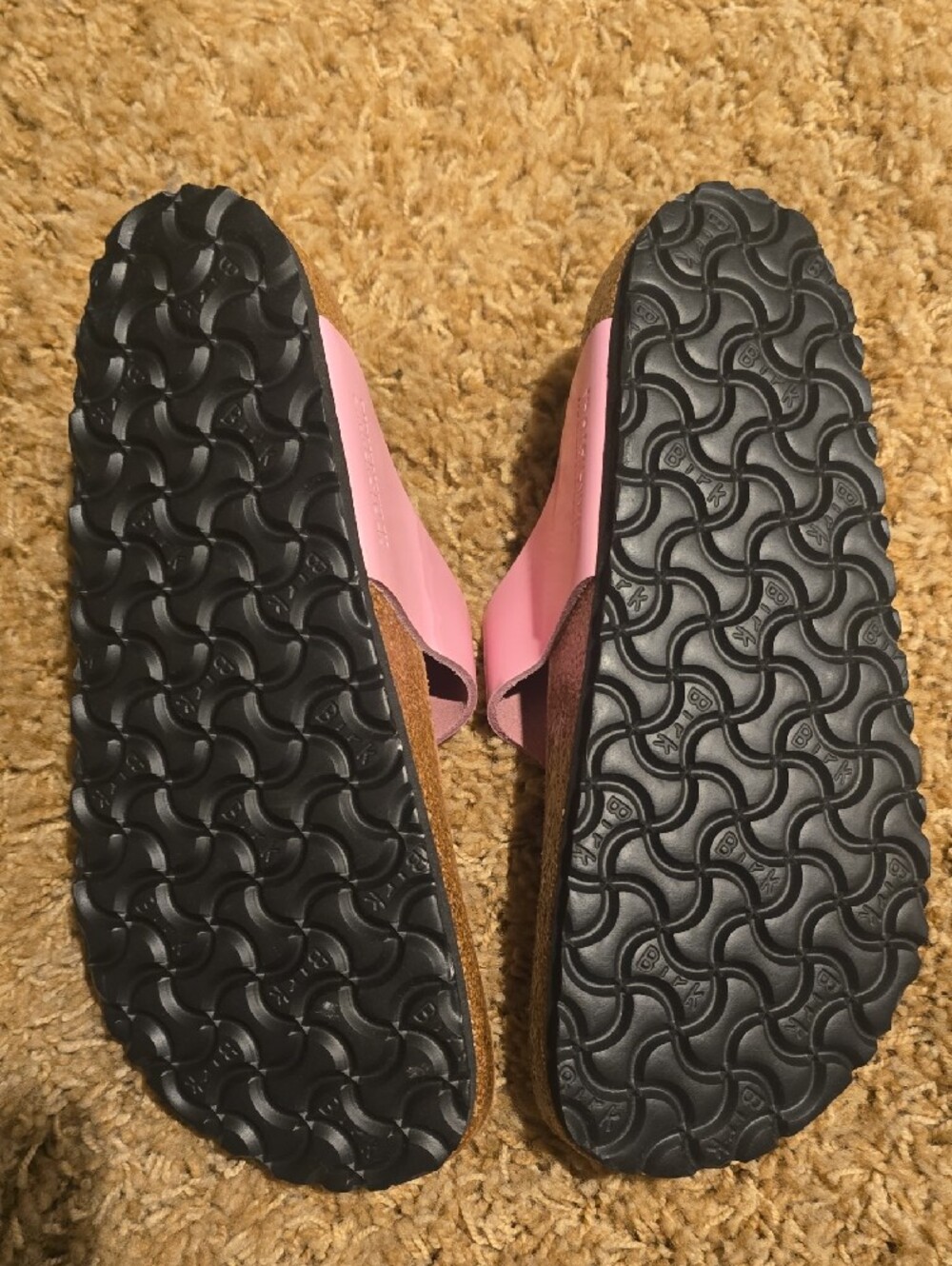 Birkenstock Pink Cork-Style Thong Sandals with Gold Buckle - Picture 2 of 3